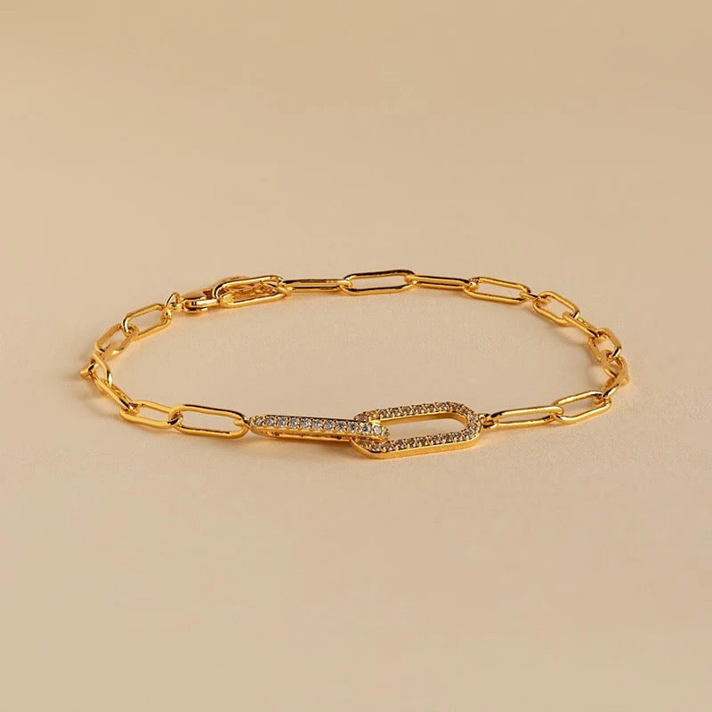 Interlinked Pave Clip Bracelet (Gold & Silver)