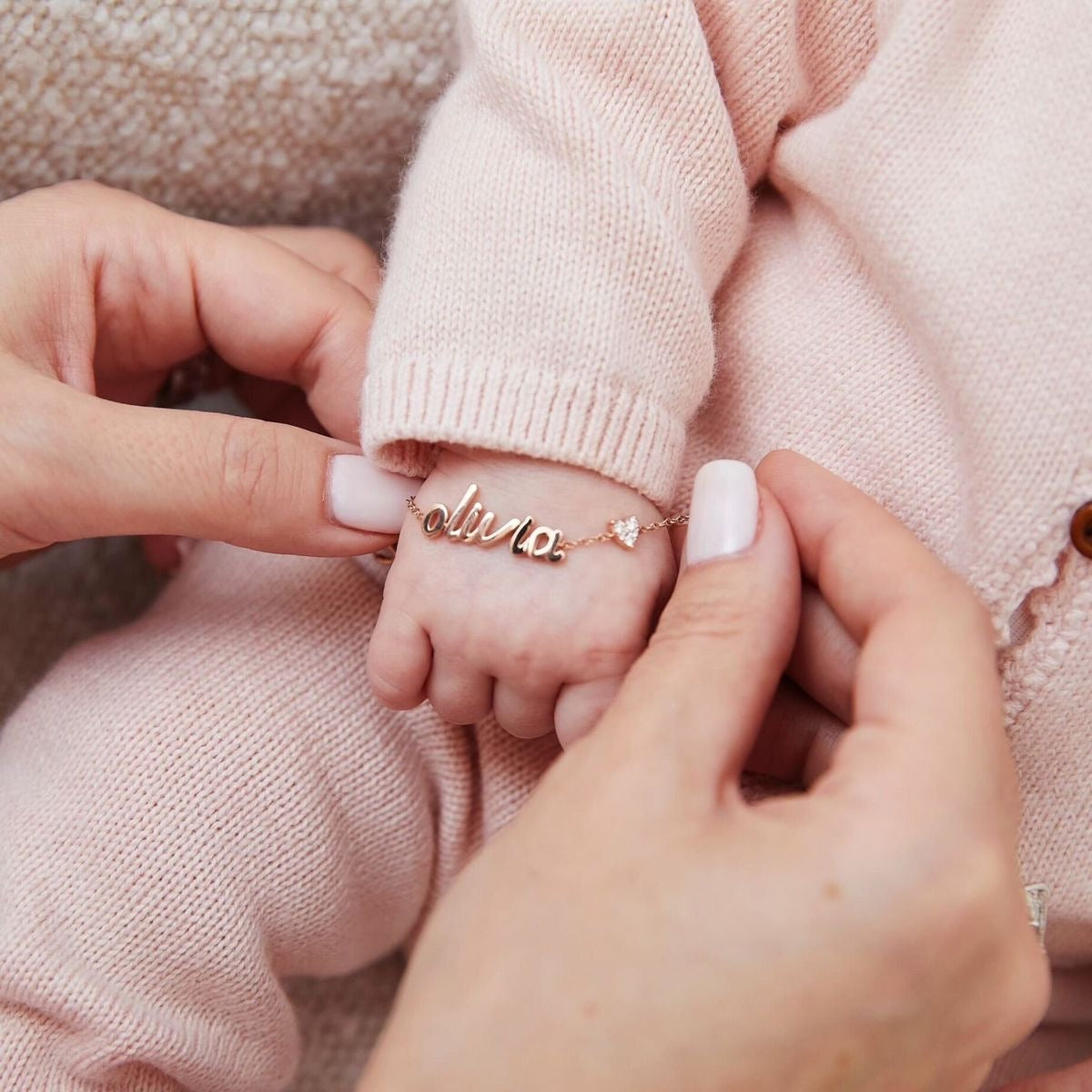 Personalised Baby/Toddler Name Love Moissanite Charm Bracelet (925, Vermeil Gold, Silver, Rose)