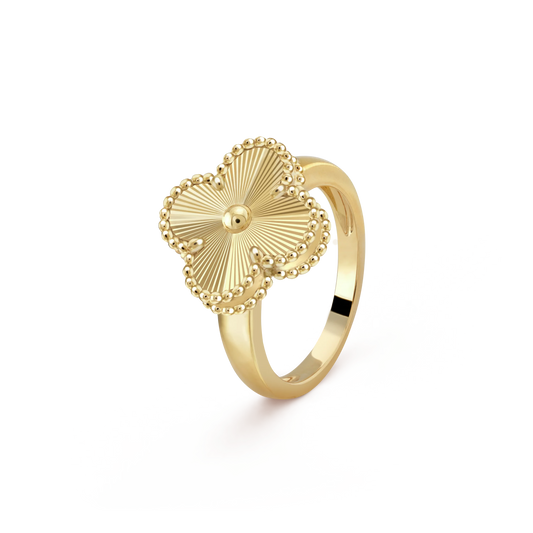 Gold Vintage Clover Ring (925)