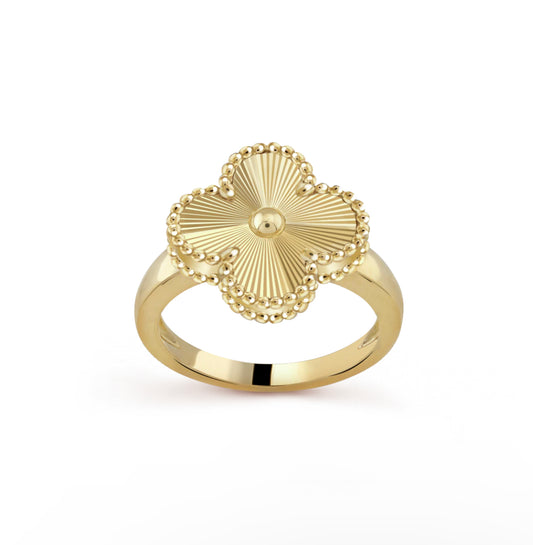 Gold Vintage Clover Ring (925)
