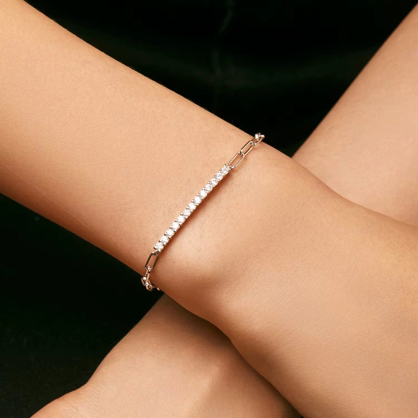 Silver Paperclip Tennis Bar Moissanite Bracelet (925, Vermeil)