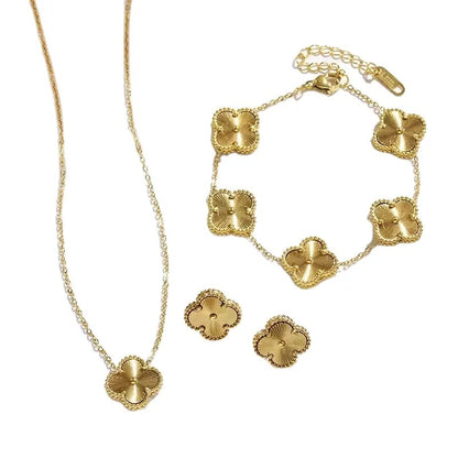 Antique Gold Clover Floating Pendant  Set (3 pieces)